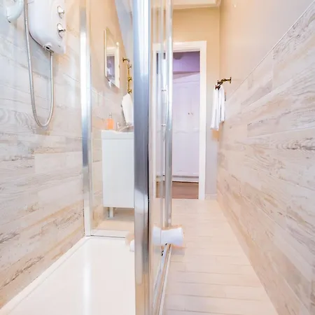 Church View Lane Apartment